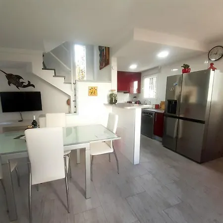 House In The Center Of Albir, 2 Min Walk From The