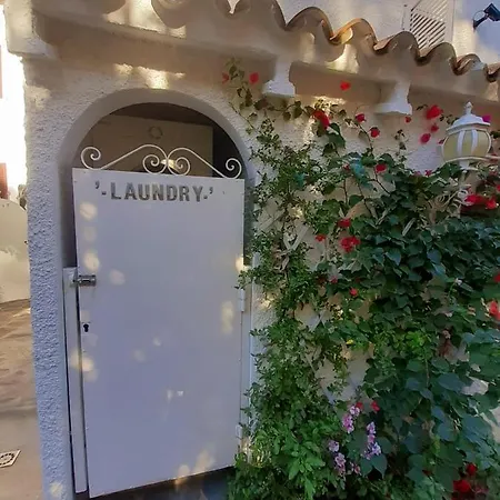 Vakantiehuis House In The Center Of Albir, 2 Min Walk From The *
